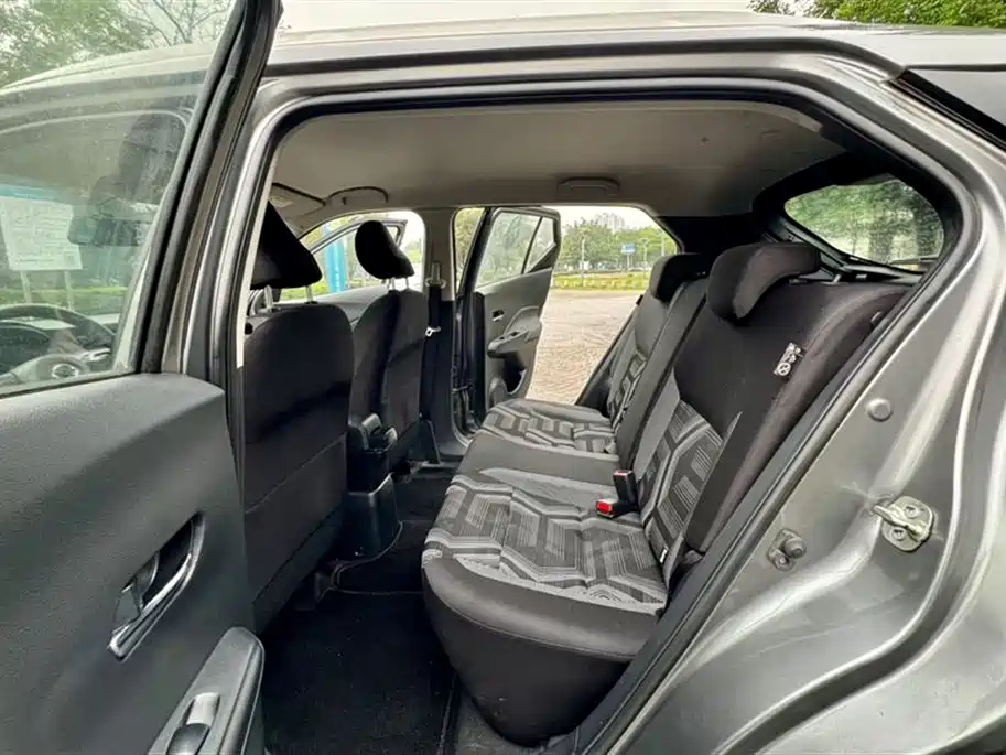 Nissan Kicks 2020 — фото 14