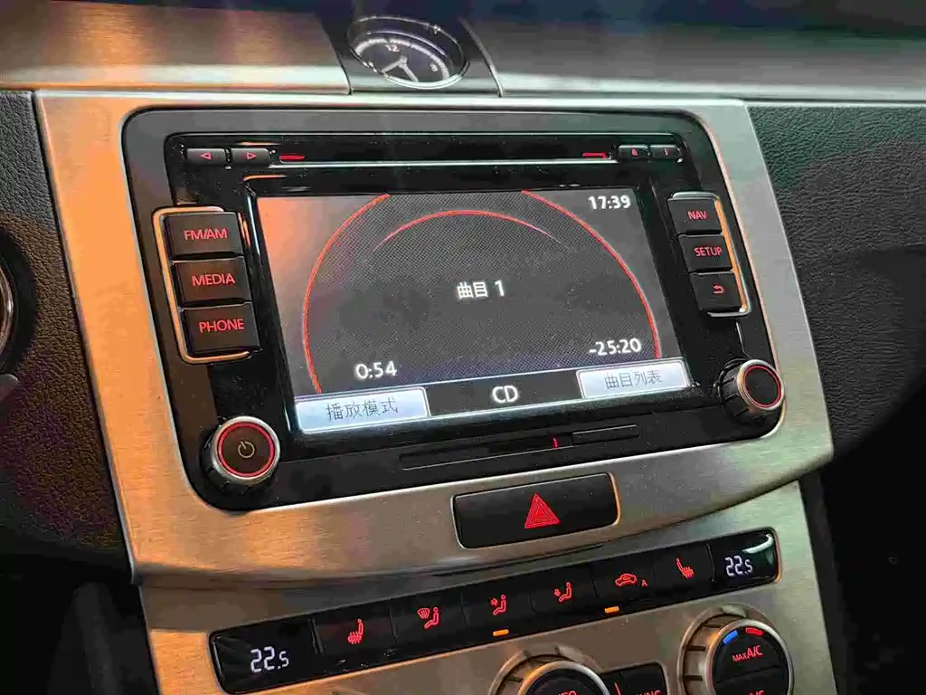 Volkswagen CC 2014 — фото 10