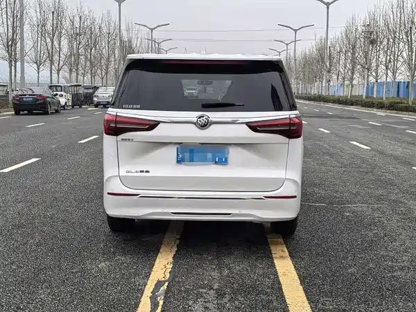 Buick GL8 2021