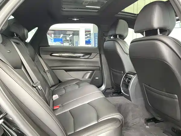 Cadillac CT6 2021