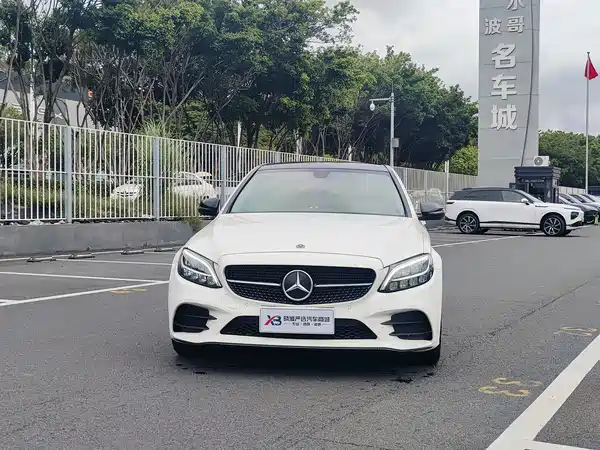 Mercedes-Benz C-Class 2022