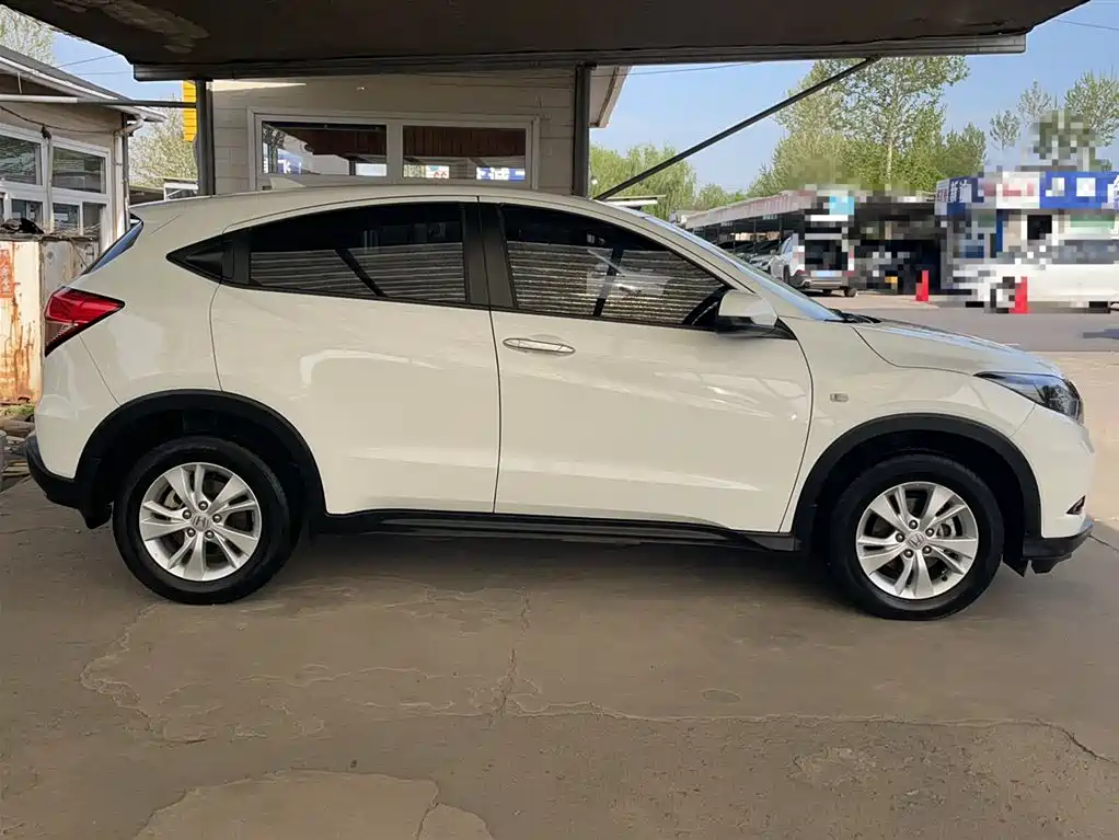 Honda Vezel 2018 — фото 25