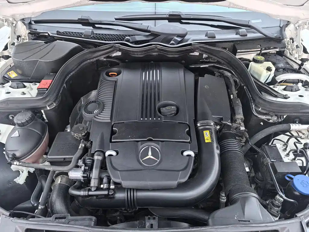 Mercedes-Benz C-Class 2015 — фото 14