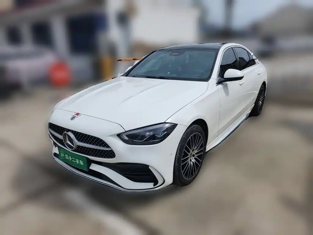Mercedes-Benz C-Class 2025