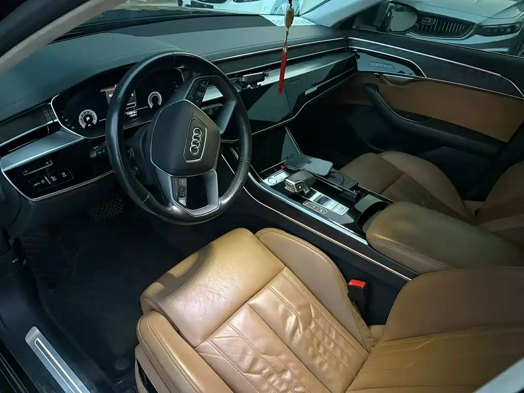Audi A8 2020