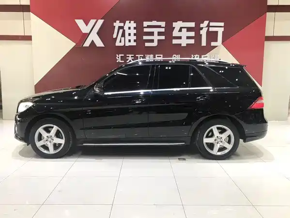 Mercedes-Benz M-Class 2014