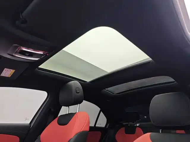 Mercedes-Benz A-Class AMG 2024 — фото 13