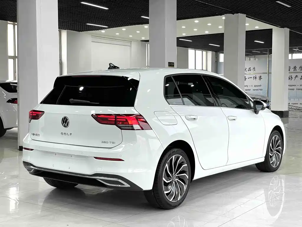 Volkswagen Golf 2022