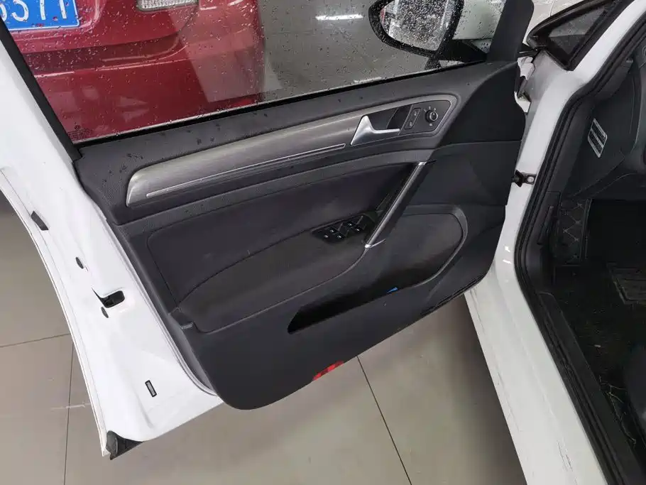 Volkswagen Golf 2015