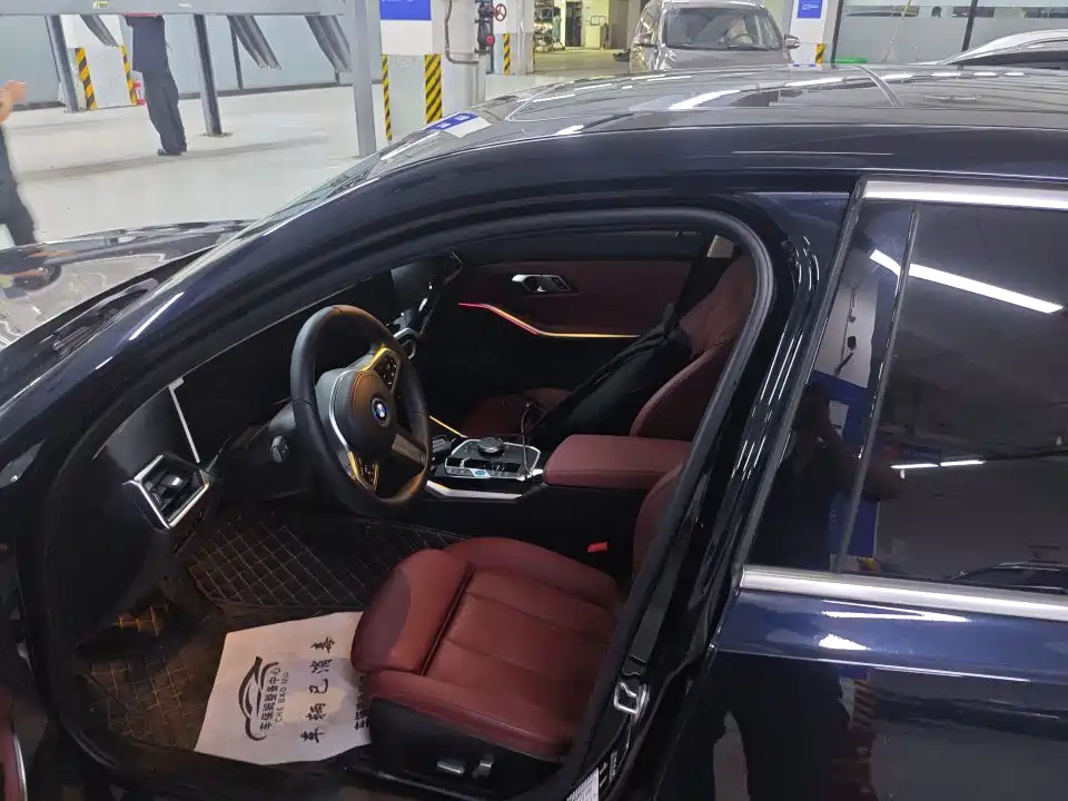 BMW i3 2023