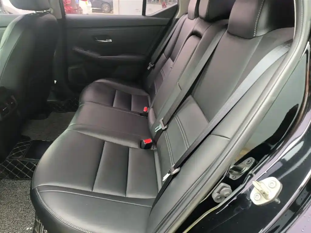 Nissan Sylphy 2020 — фото 17