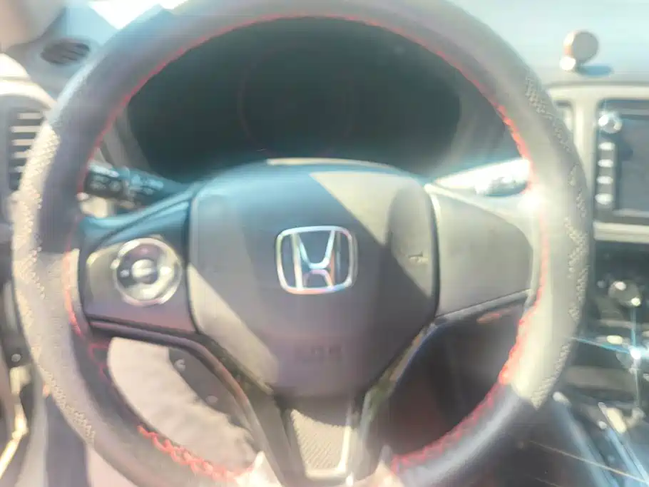 Honda Vezel 2015 — фото 15