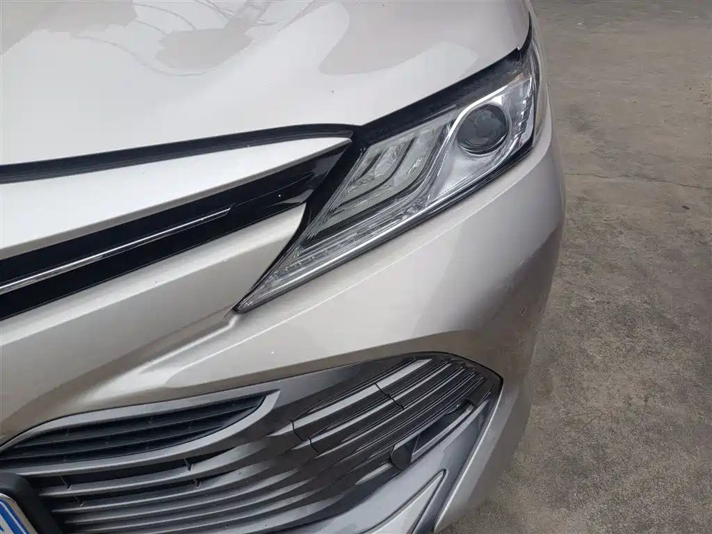 Toyota Camry 2021 — фото 15