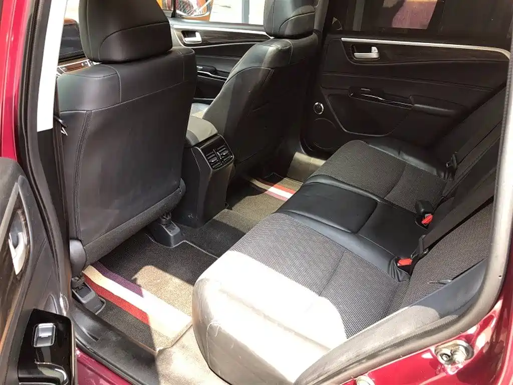Honda Jade 2017 — фото 9