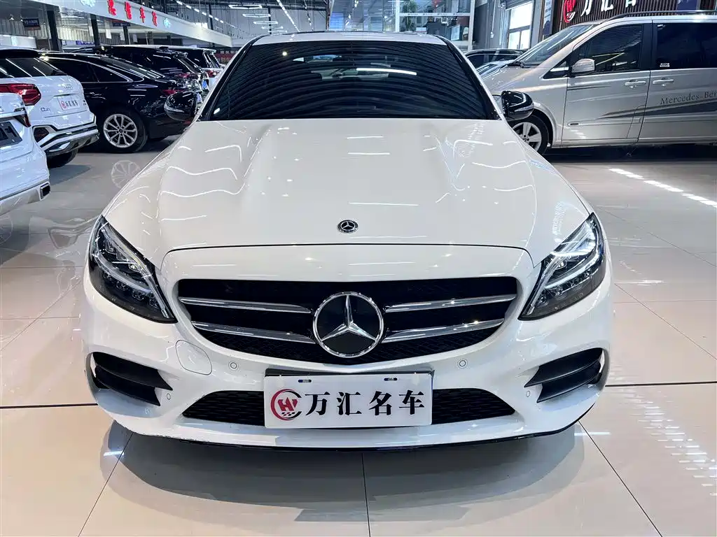 Mercedes-Benz C-Class 2017 — фото 1