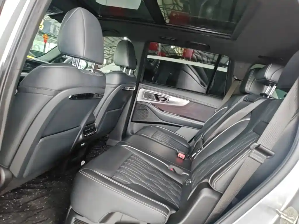 GAC Motor Trumpchi GS8 2022 — фото 17