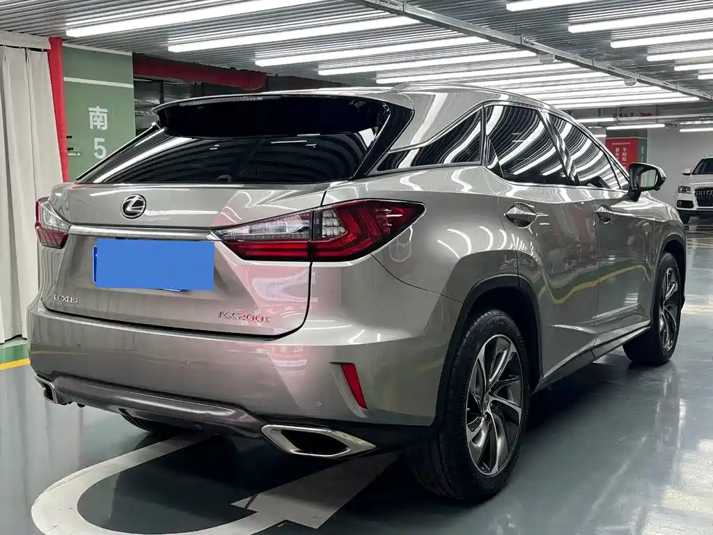 Lexus RX 2017 — фото 4