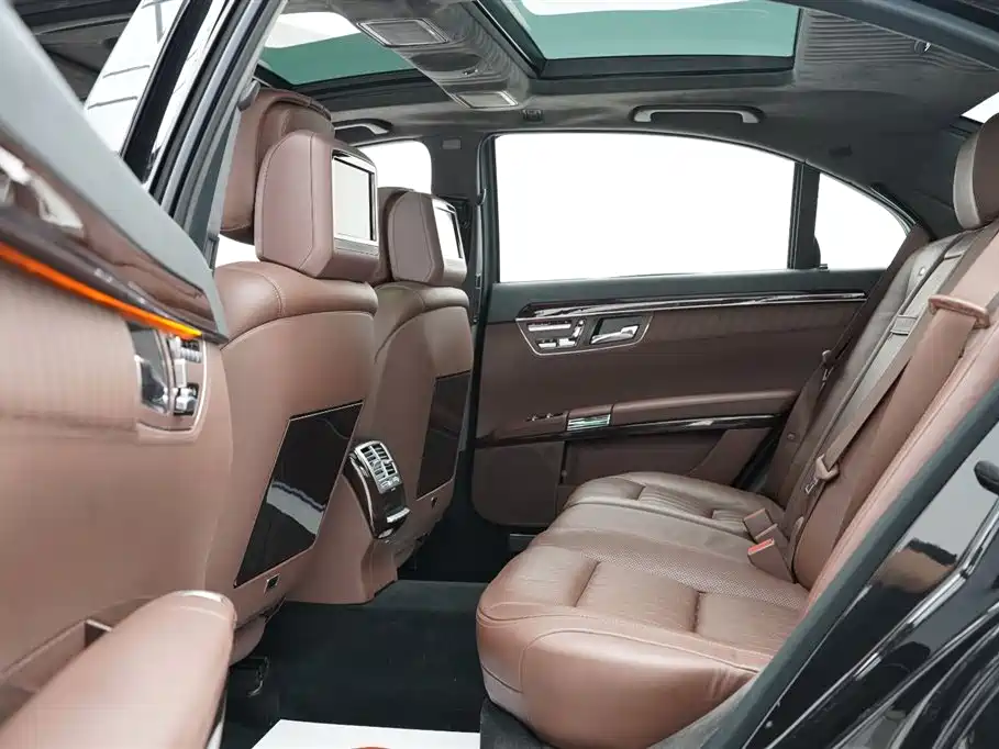Mercedes-Benz S-Class 2010 — фото 12