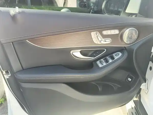 Mercedes-Benz GLC 2022