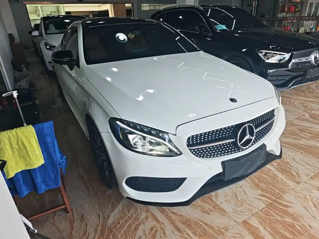Mercedes-Benz C-Class 2018