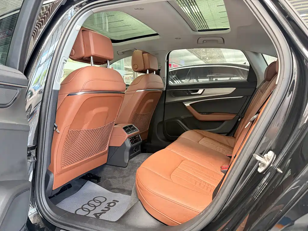 Audi A6L 2020