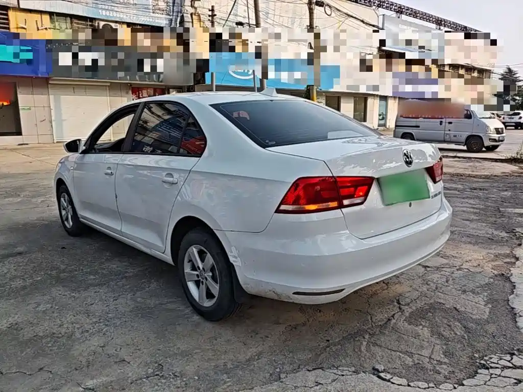 Volkswagen Santana 2016