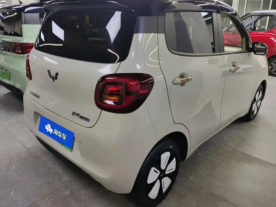 Wuling MINIEV 2025