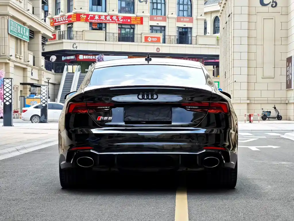 Audi S5 2019 — фото 9