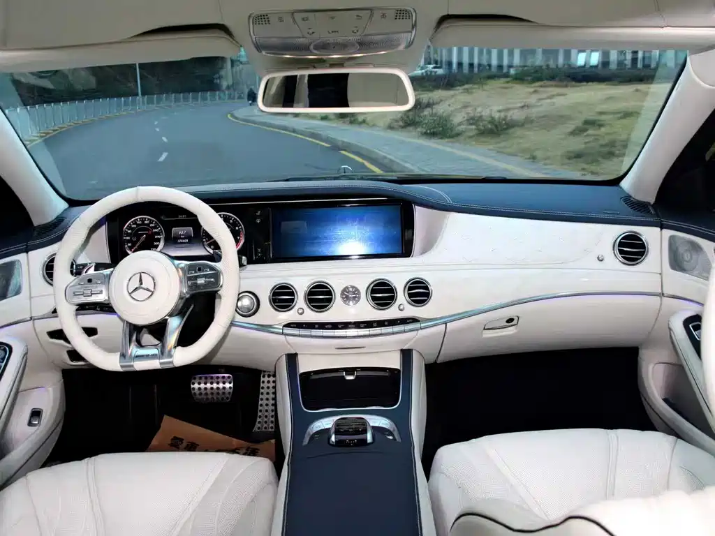 Mercedes-Benz S-Class AMG 2015 — фото 12