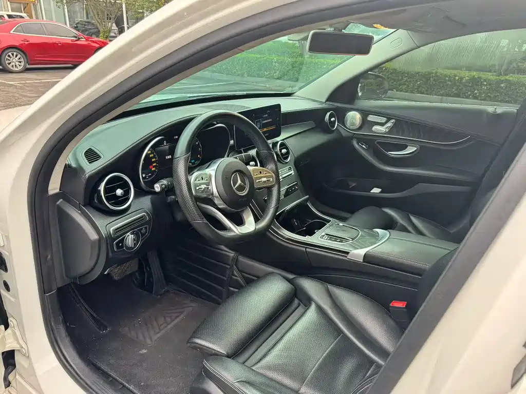 Mercedes-Benz C-Class 2020 — фото 3