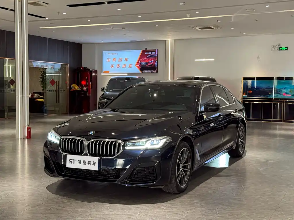 BMW 5 Series 2021