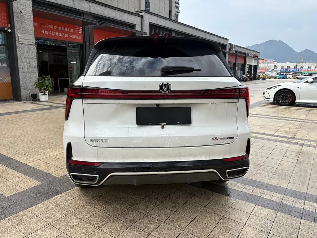 Changan CS75 PLUS 2025 — фото 8