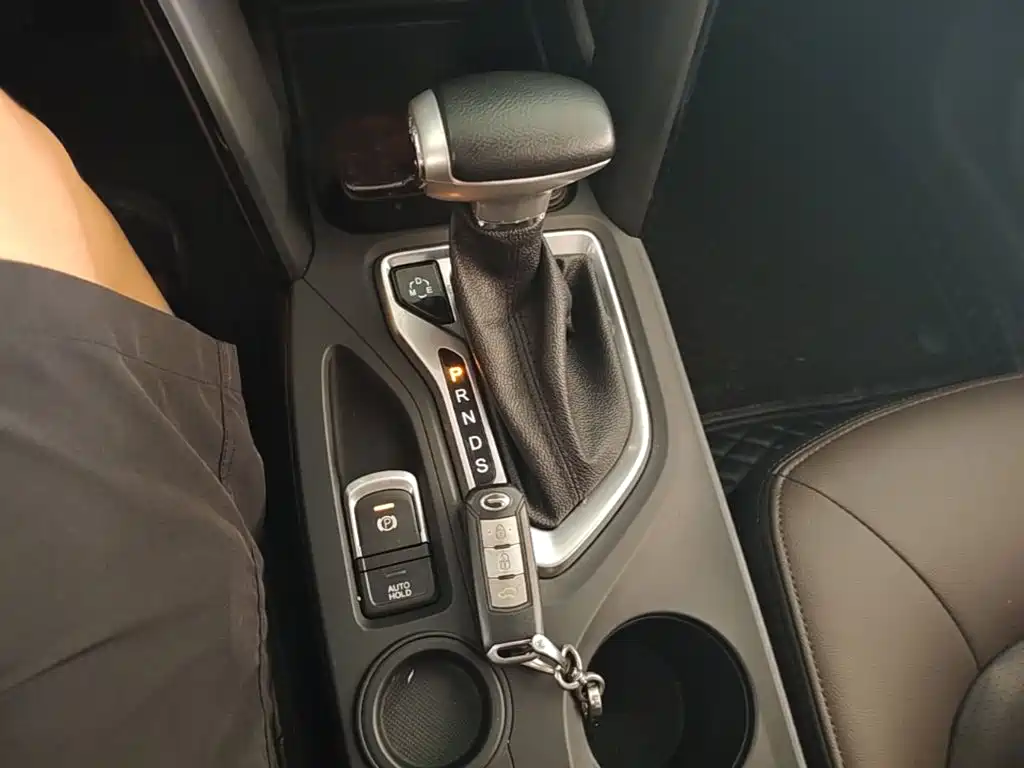 GAC Trumpchi GS4 2016 — фото 14