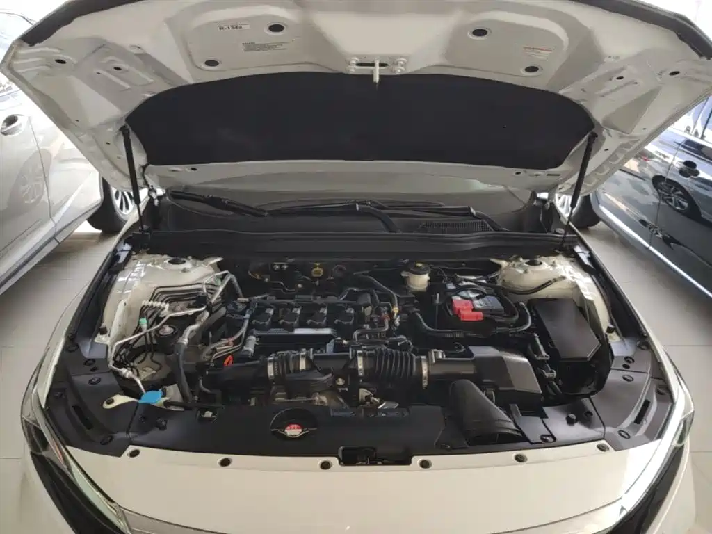 Honda Accord 2021 — фото 20