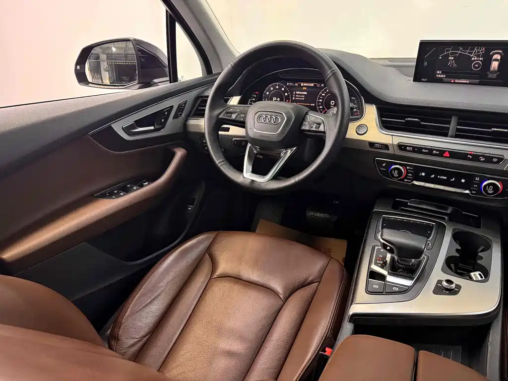 Audi Q7 2019 — фото 17