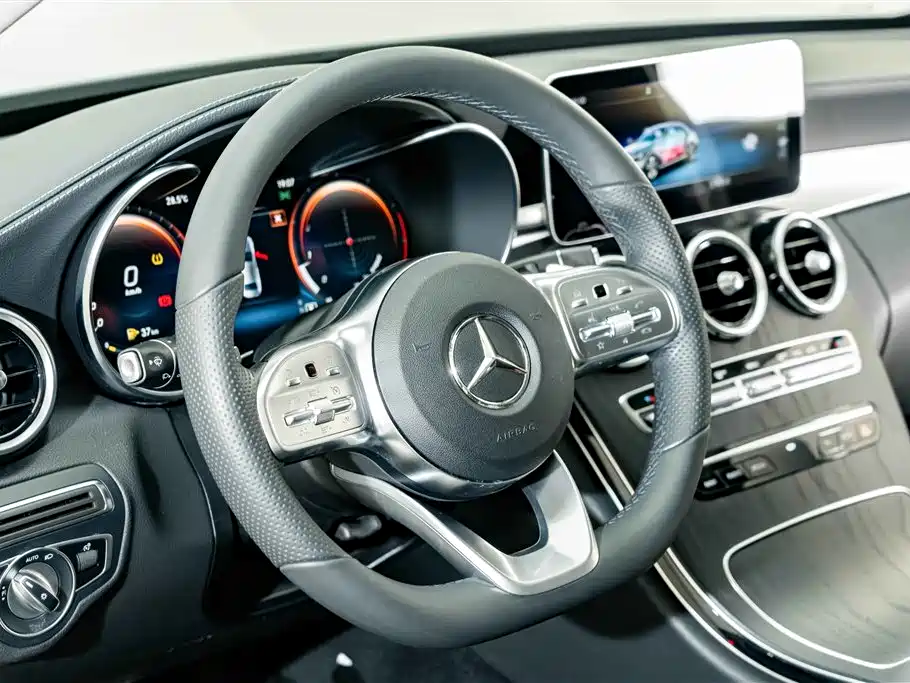 Mercedes-Benz C-Class 2020 — фото 10