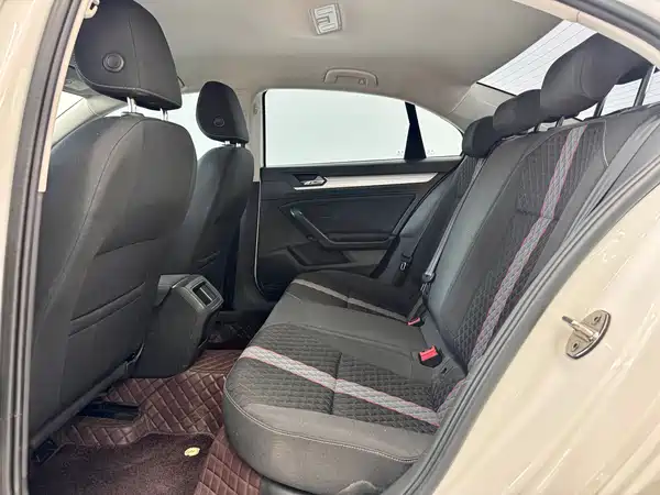 Volkswagen Lamando 2019