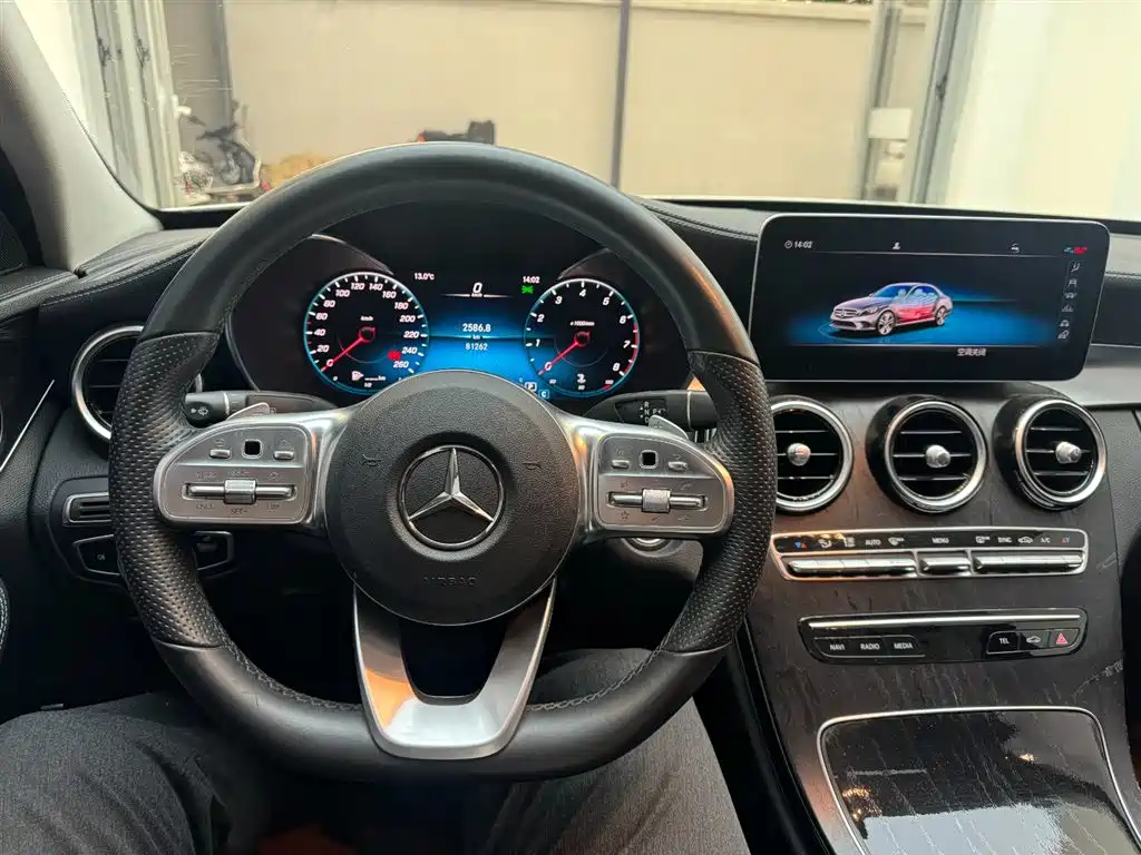 Mercedes-Benz C-Class 2020 — фото 17
