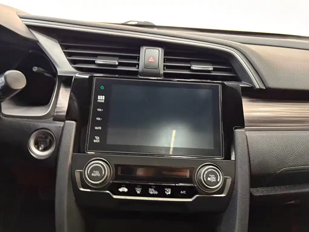 Honda Civic 2021 — фото 14