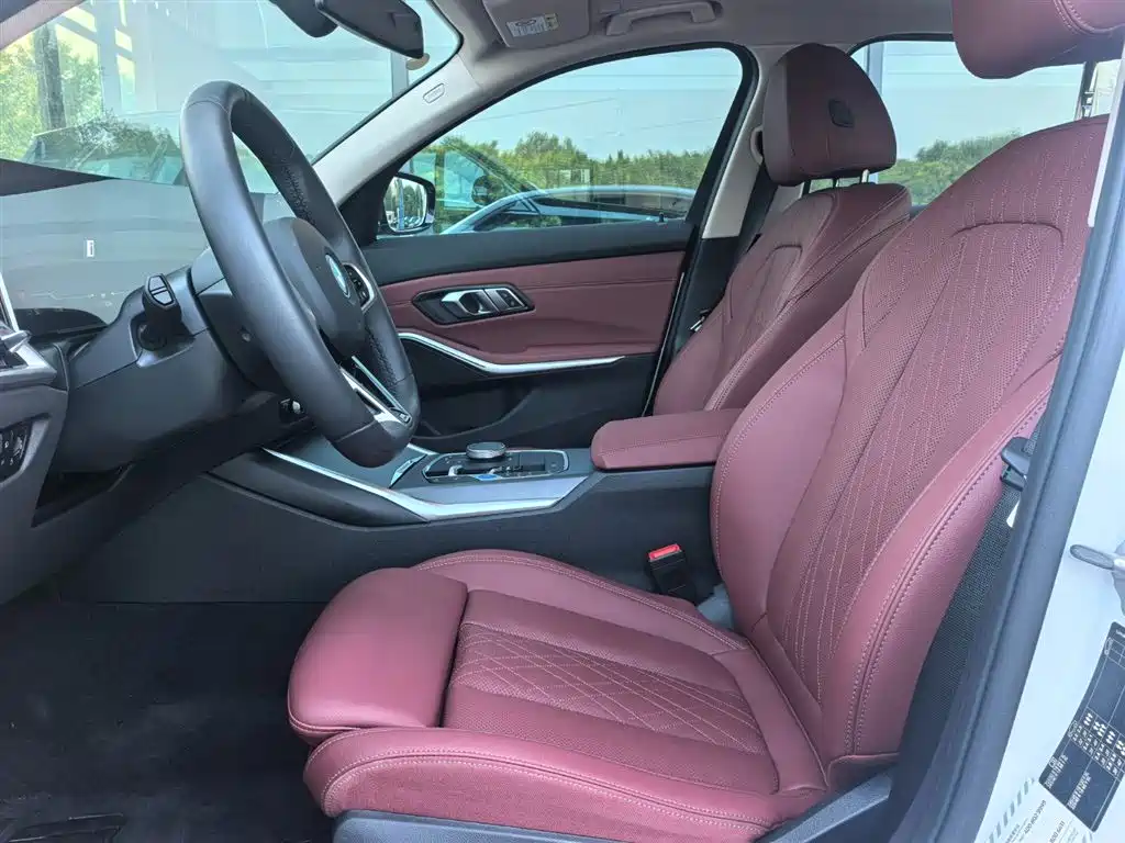 BMW i3 2025 — фото 12