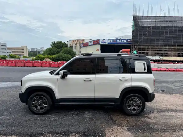 Baojun Yep Plus 2025