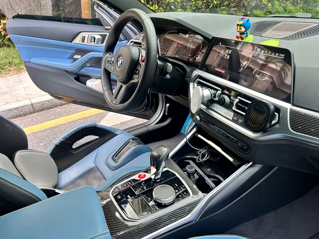 BMW M4 2022 — фото 9