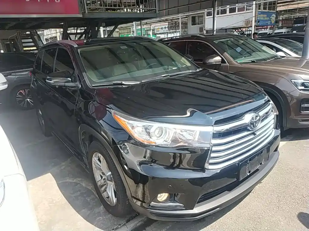 Toyota Highlander 2015 — фото 4