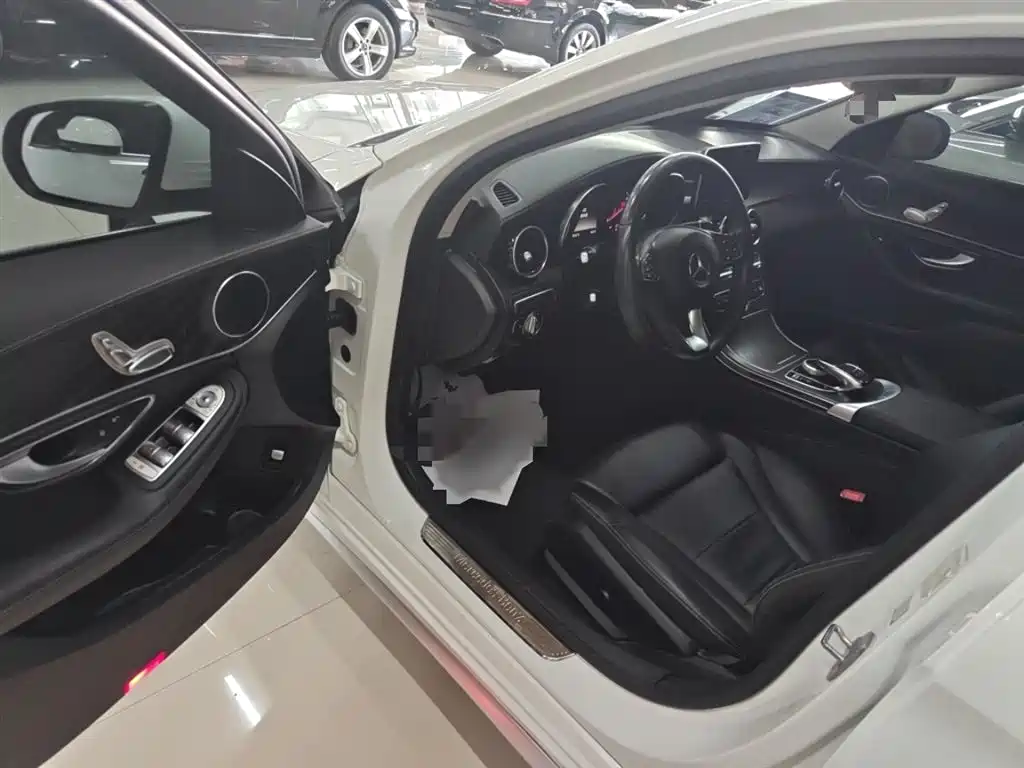 Mercedes-Benz C-Class 2018 — фото 12