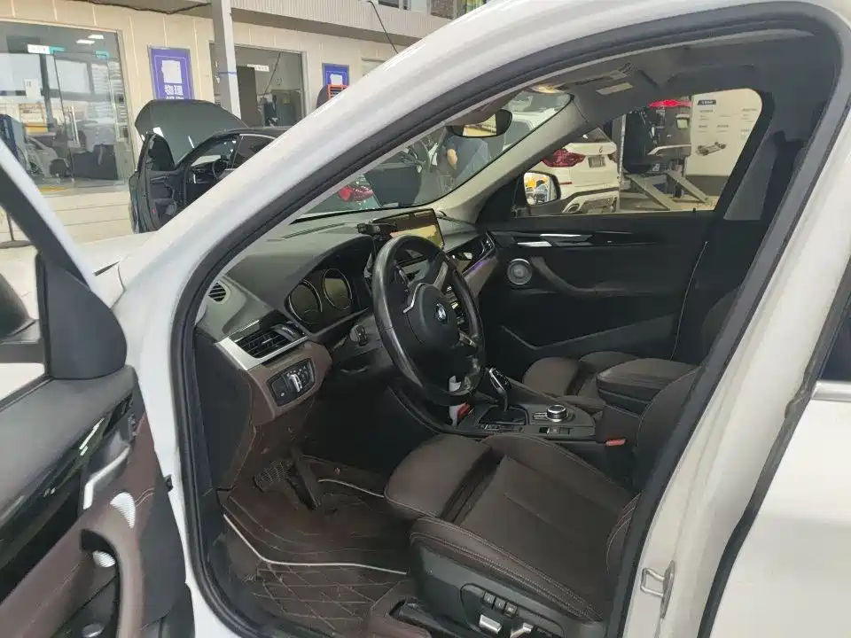 BMW X1 2023