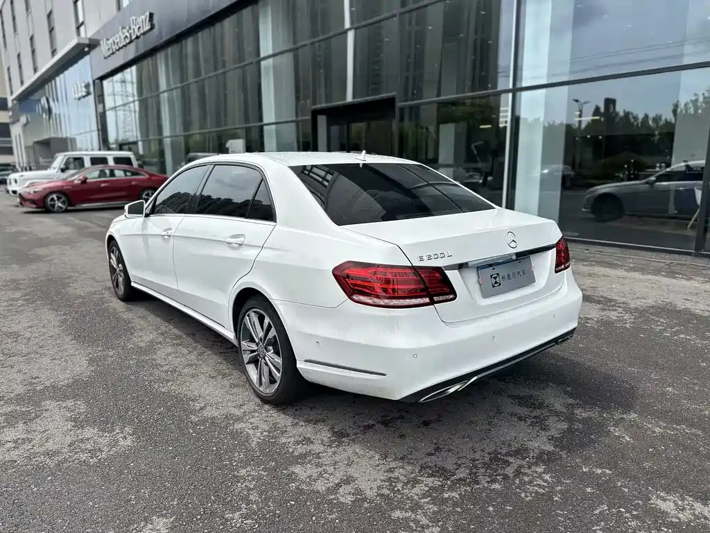 Mercedes-Benz E-Class 2014