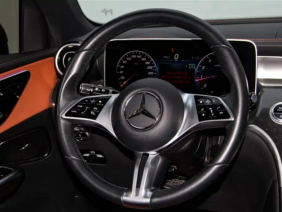 Mercedes-Benz GLC 2023 — фото 11
