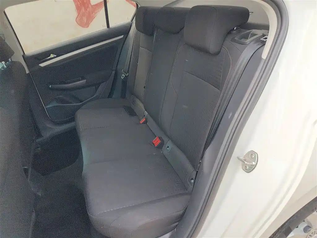 Volkswagen Bora 2019 — фото 17