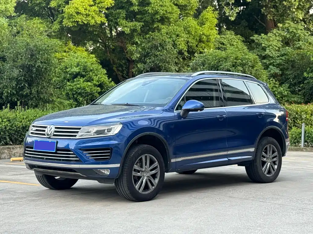 Volkswagen Touareg 2016 — фото 1