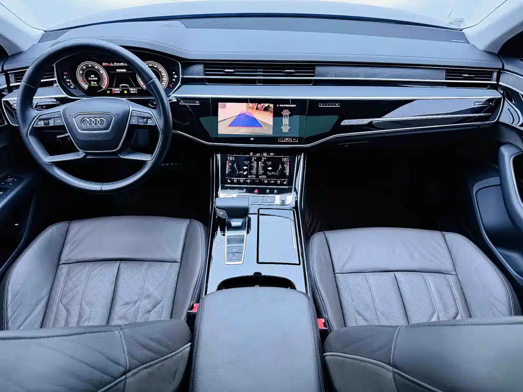 Audi A8 2019 — фото 11
